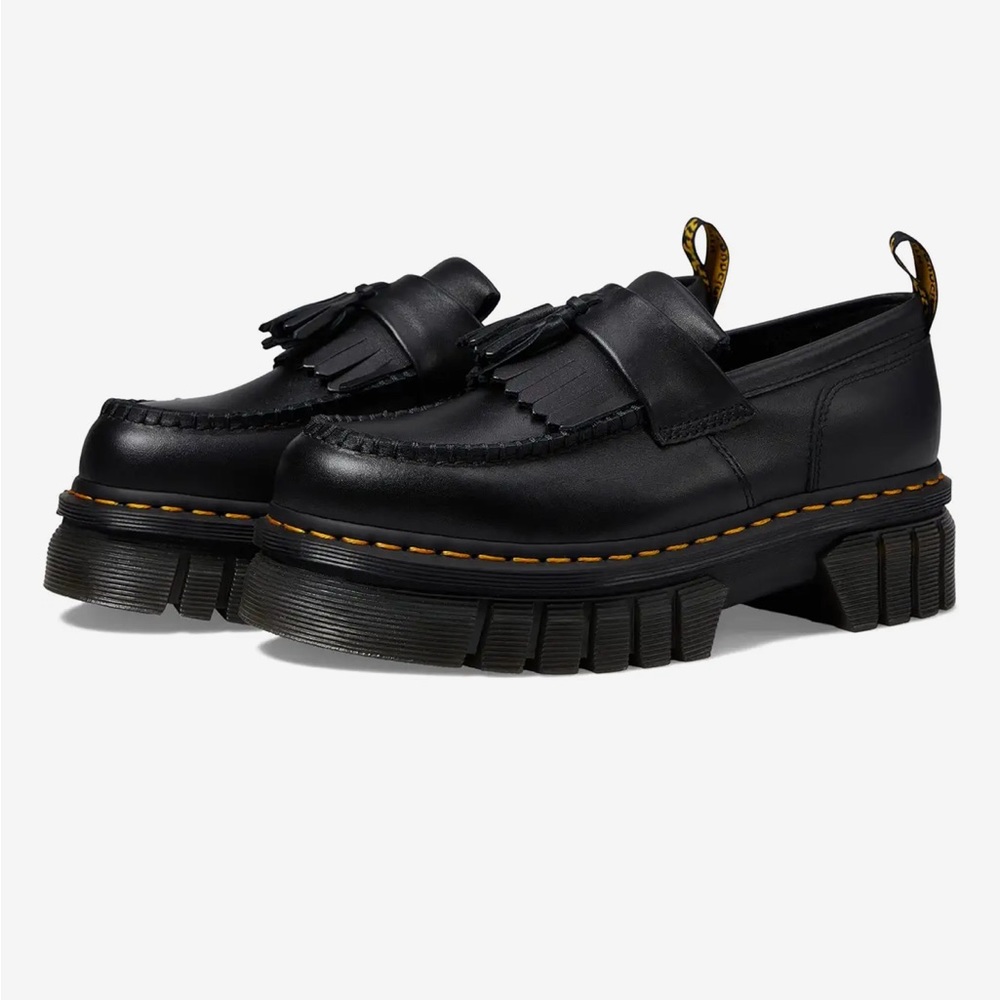 Dr Marten Audrick tassel loafer size us 7, uk 38